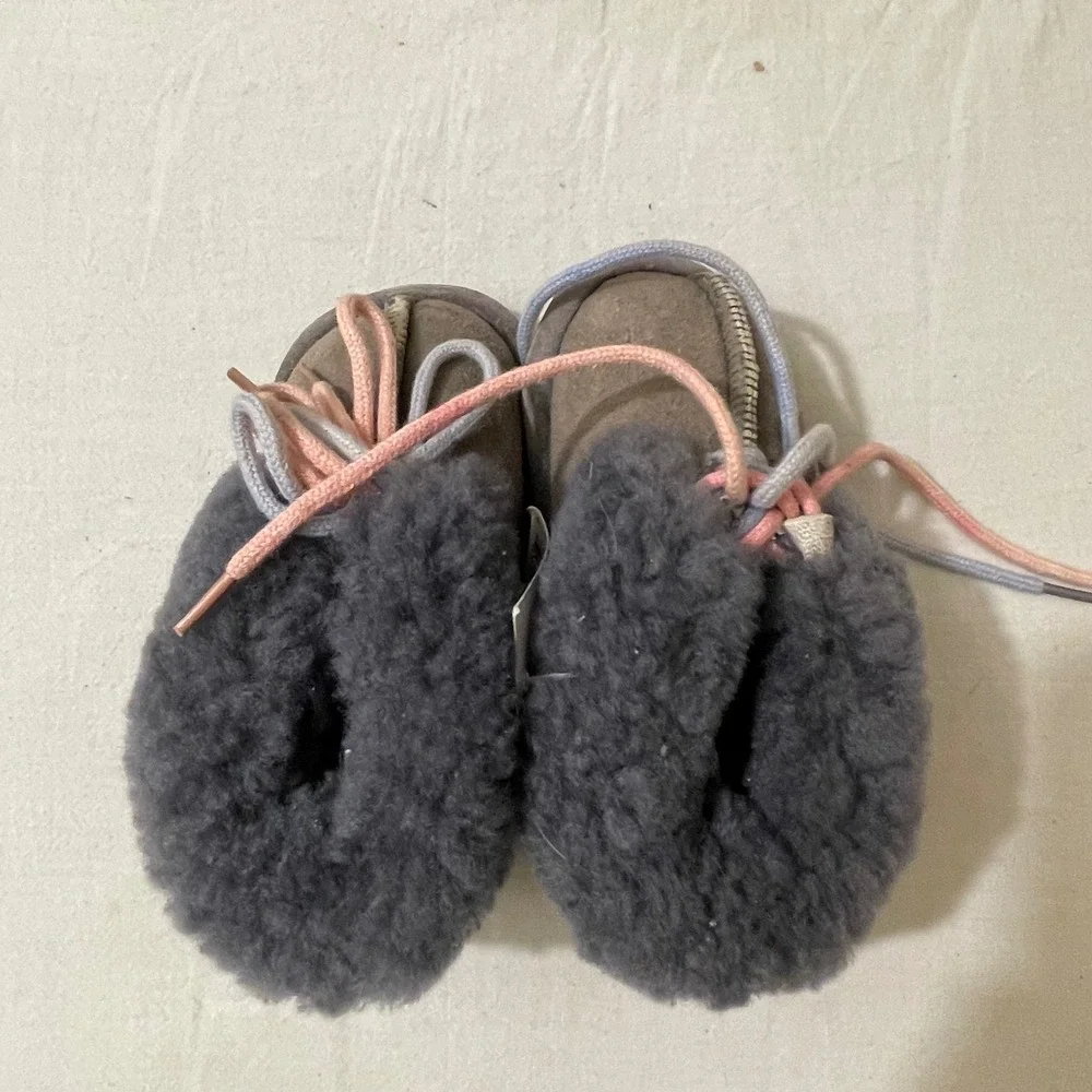 Australian Genuine Sheepskin Slippers Baby Medium Gray Cozy Warm Winter‎ Boots